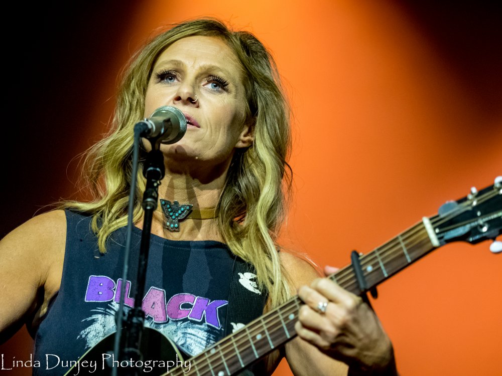 Kasey Chambers - Byron Bay Bluesfest 2017