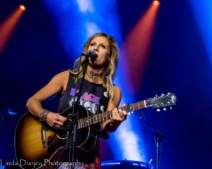 Kasey Chambers - Byron Bay Bluesfest 2017