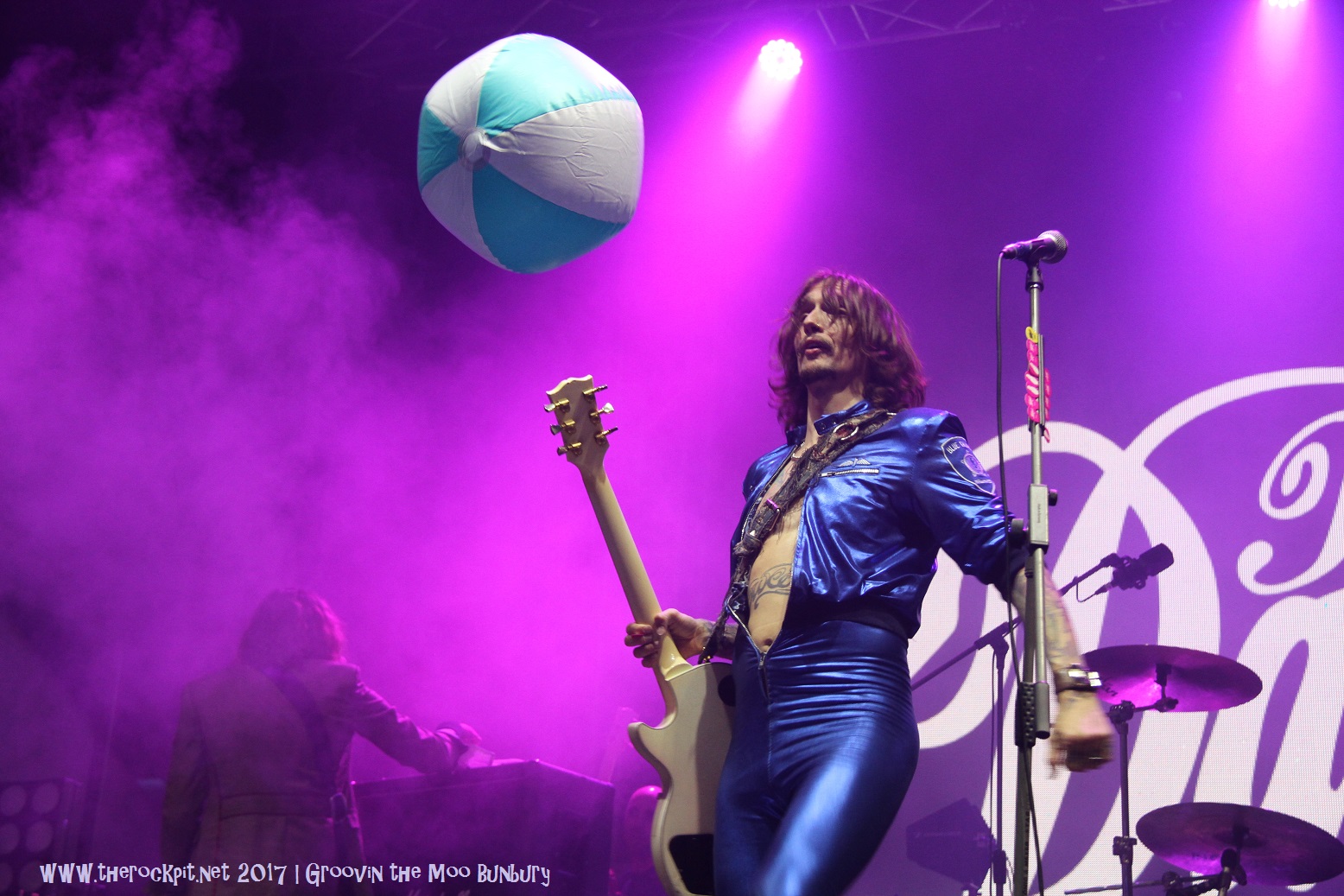 LIVE REVIEW Groovin The Moo Bunbury The Rockpit
