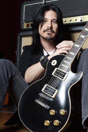 Gilby Clarke