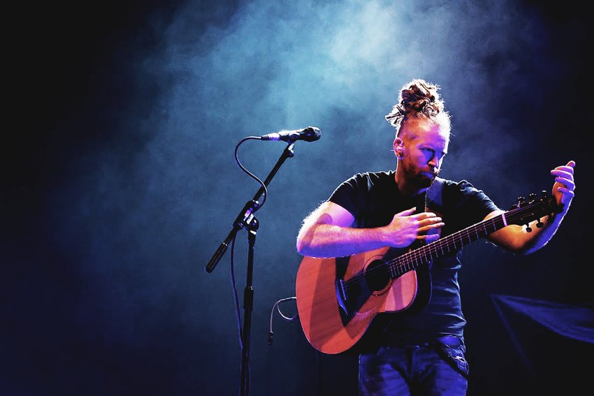 Newton Faulkner