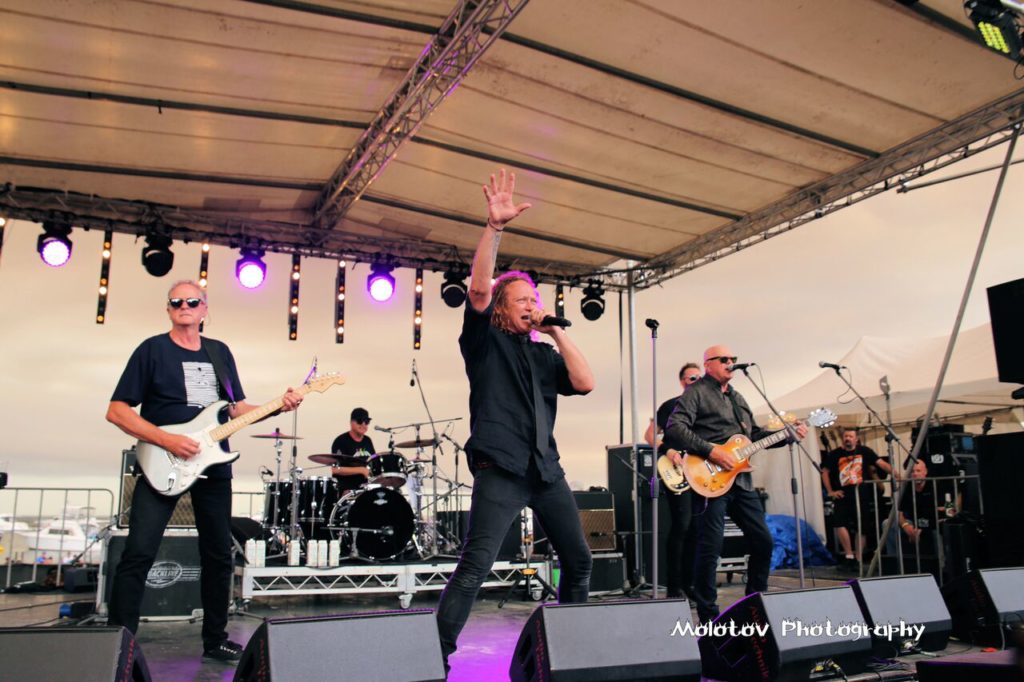 Red Hot Summer Tour: The Angels - Rottnest Island, WA 2017 | Photo by Molotov Photography