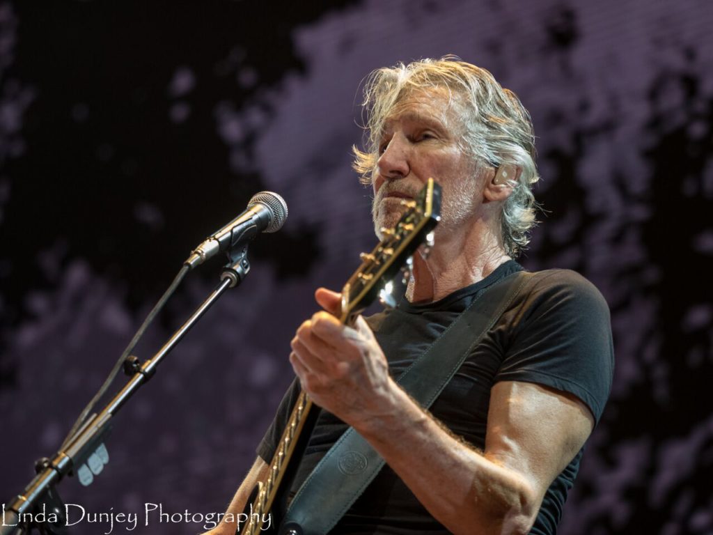 Roger Waters - Perth Arena, Australia 2018 | Photo Credit: Linda Dunjey Photography