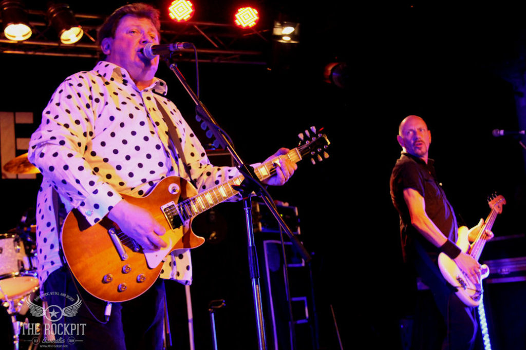 stiff little fingers tour review