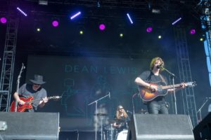 Dean Lewis - Groovin' The Moo Bunbury 2018 | Photo Credit: Linda Dunjey Photography