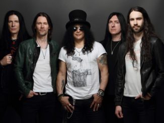 Slash Ft. Myles Kennedy & The Conspirators