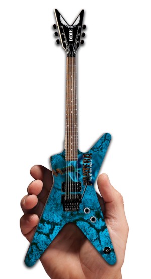 Pantera mini guitar