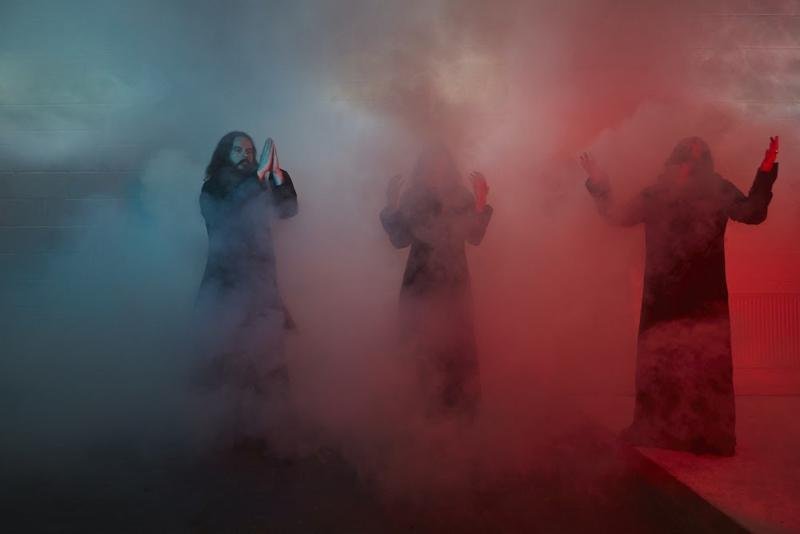 SUNN O)))