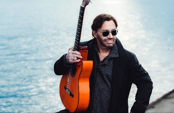 Al Di Meola