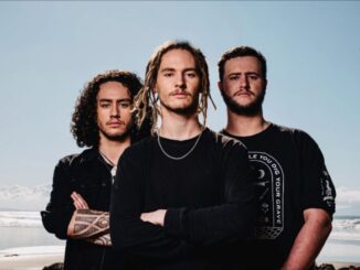 Alien Weaponry