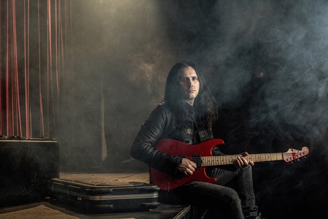 Gus G