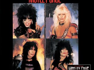 Motley Crue - Shout At The Devil