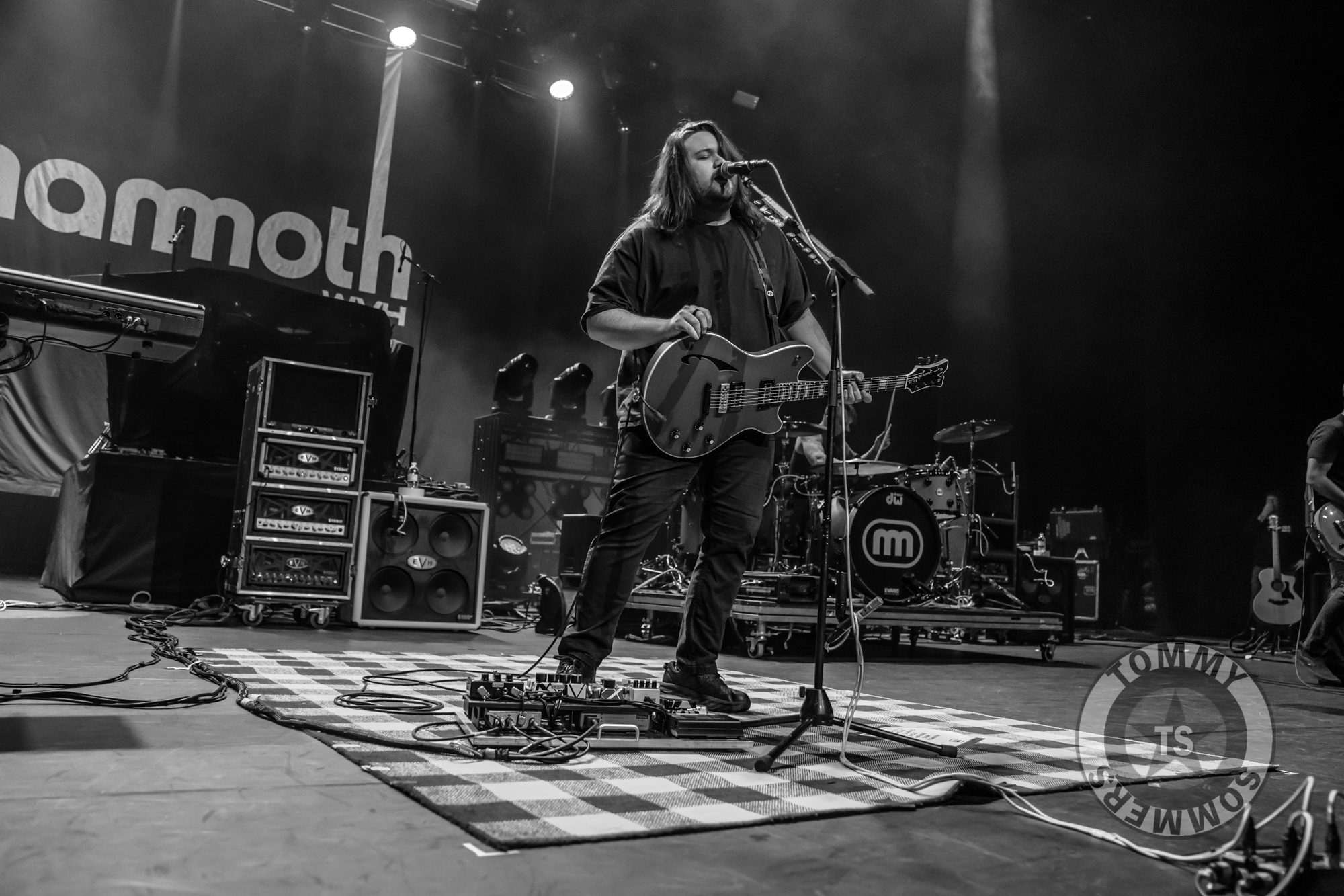 WOLFGANG VAN HALEN’S MAMMOTH WVH Releases New Single, 'Take a Bow