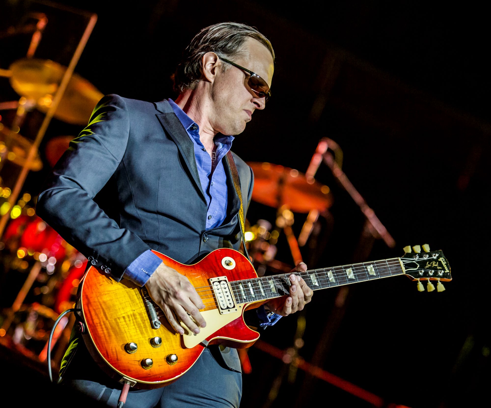 JOE BONAMASSA announces new album 'Blues Deluxe Vol. 2' and new single