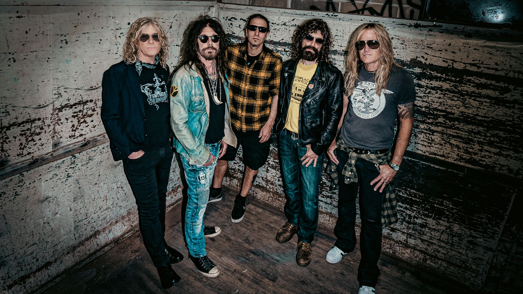 THE DEAD DAISIES deliver their 'best' on Resurrected Tour The Rockpit