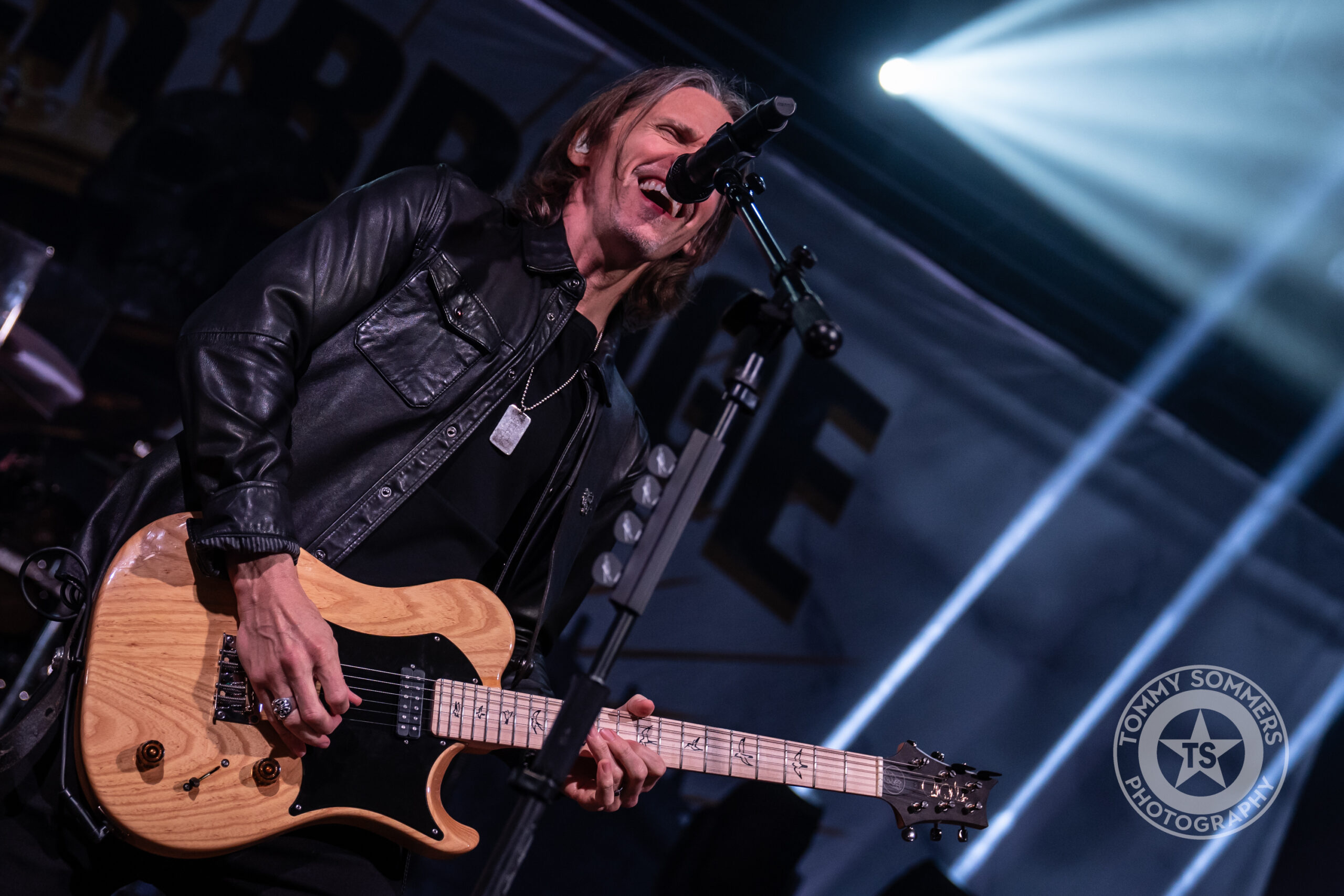 Alter Bridge with Sevendust and MJT - Pawns & Kings Tour — FARGO BREWING  COMPANY