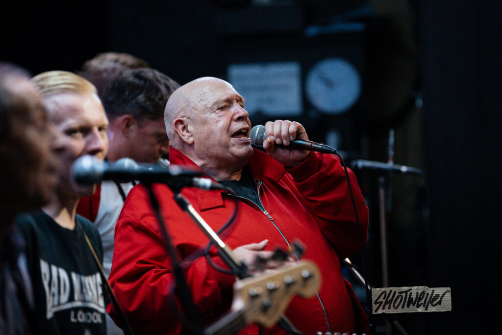 bad manners tour review