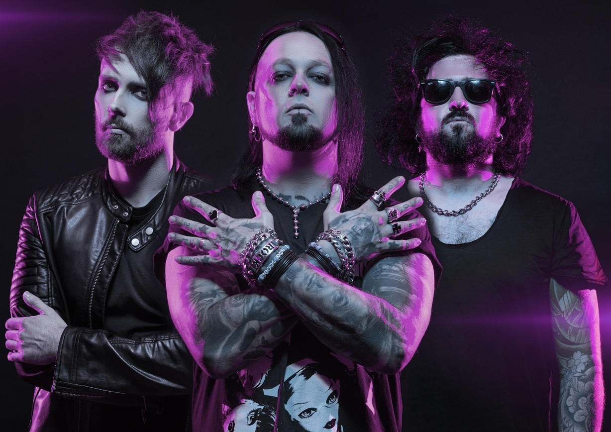INTERVIEW: SOUTH OF SALEM - Joey Draper - The Rockpit